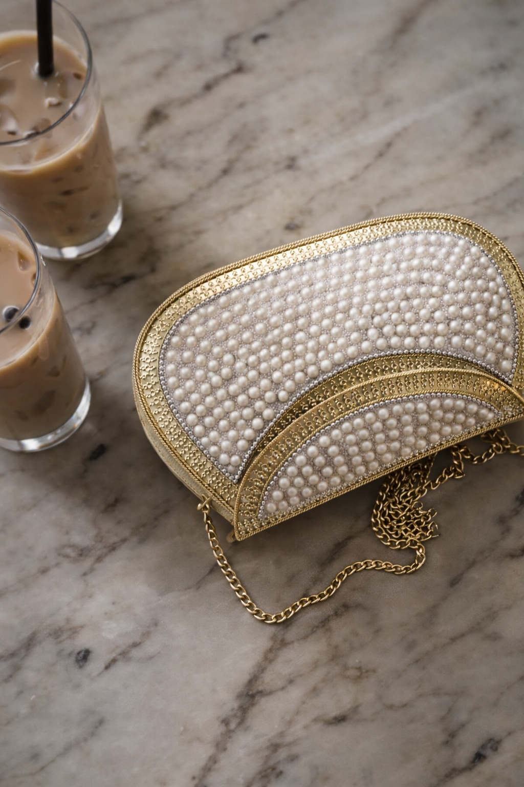 Nila Clutch