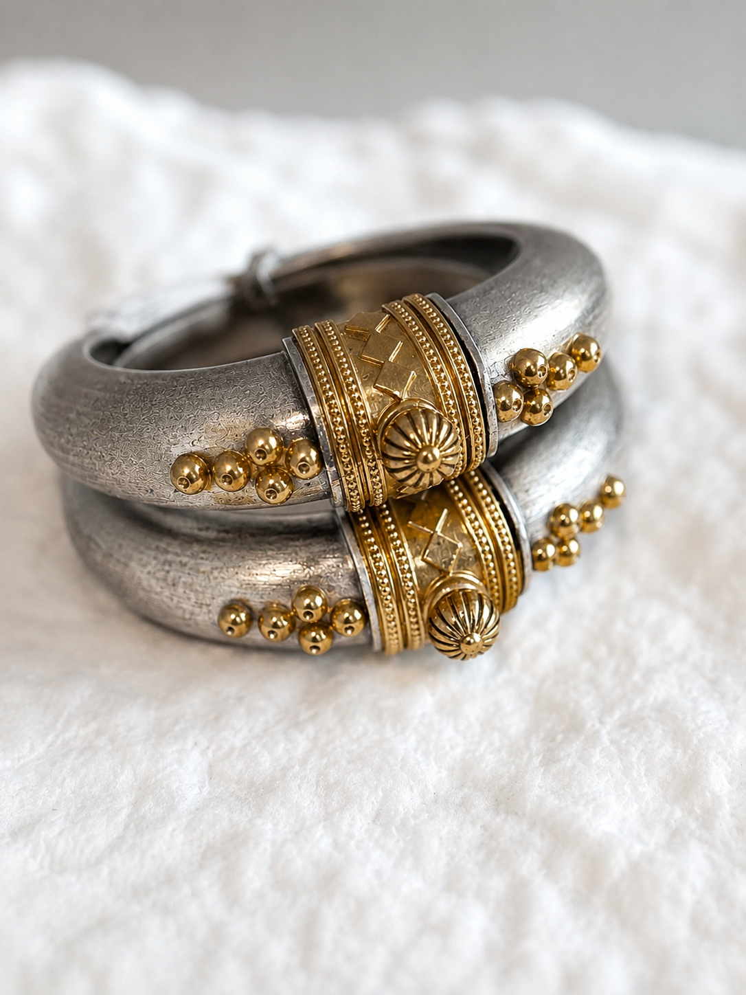 Veda Cuff