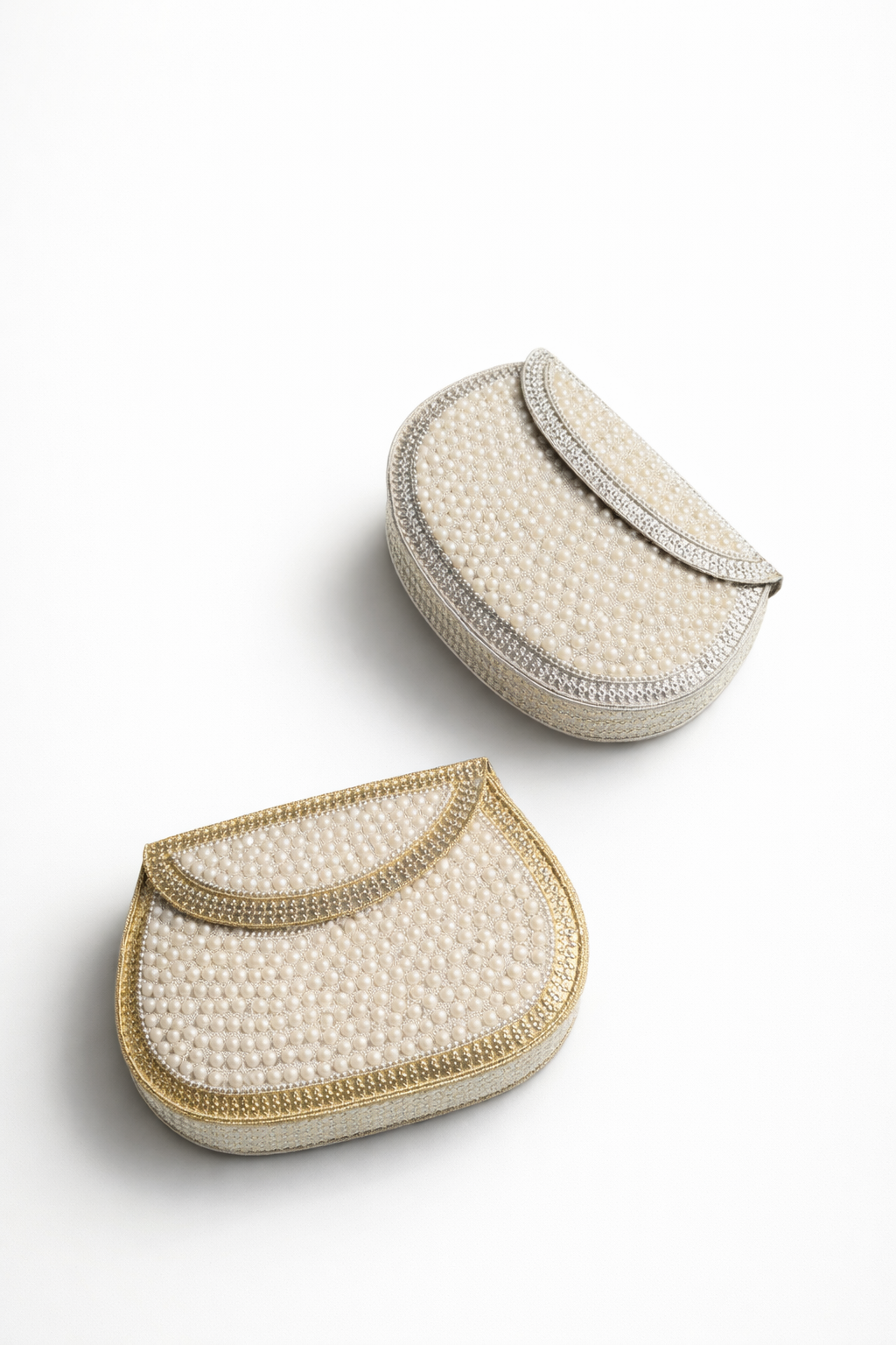 Nila Clutch
